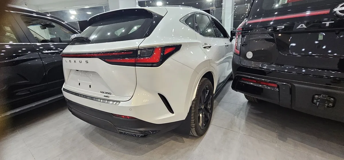 لکسوس NX350 مدل 2025 - تصویر 7